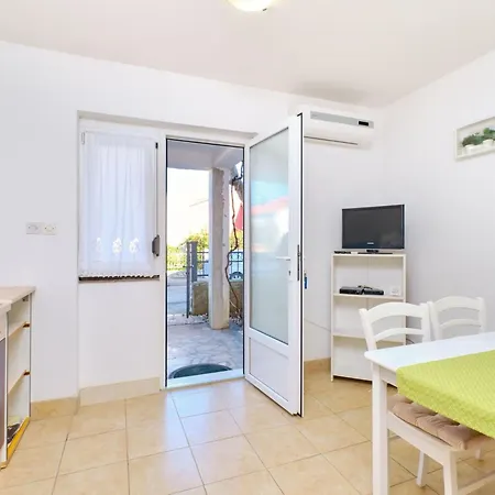 Apartment Mit Terrasse By Interhome *