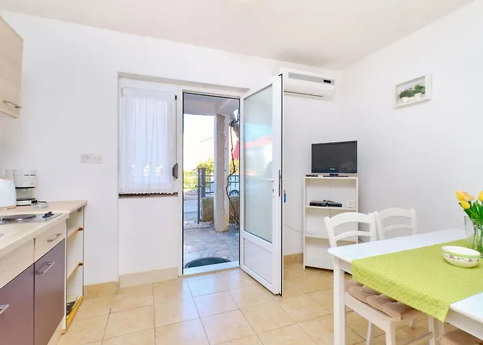 Apartment Mit Terrasse By Interhome *